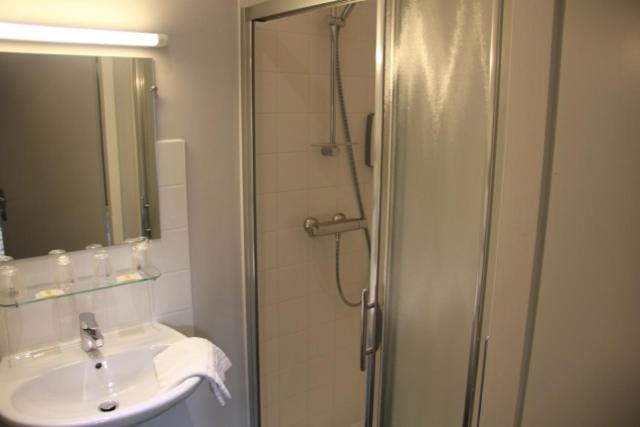 Отель Logis Hôtel De France Restaurant Le Lucullus