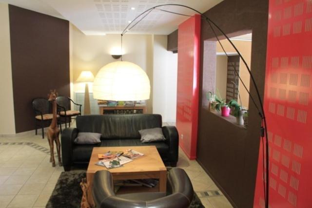 Отель Logis Hôtel De France Restaurant Le Lucullus