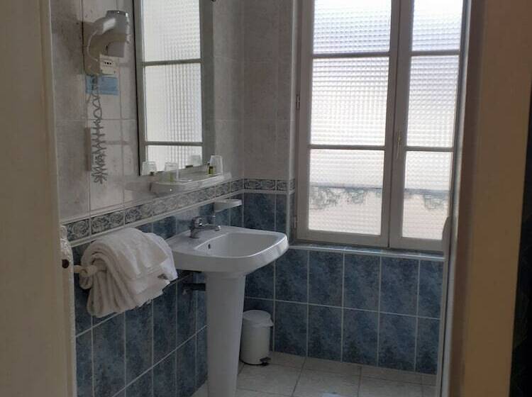 בית מלון כפרי Logis Hôtel Restaurant De L Ecu