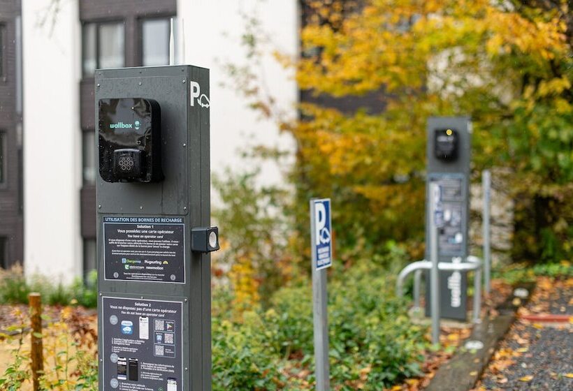 فندق Logis Hôtel Restaurant Des Acacias Lille Tourcoing