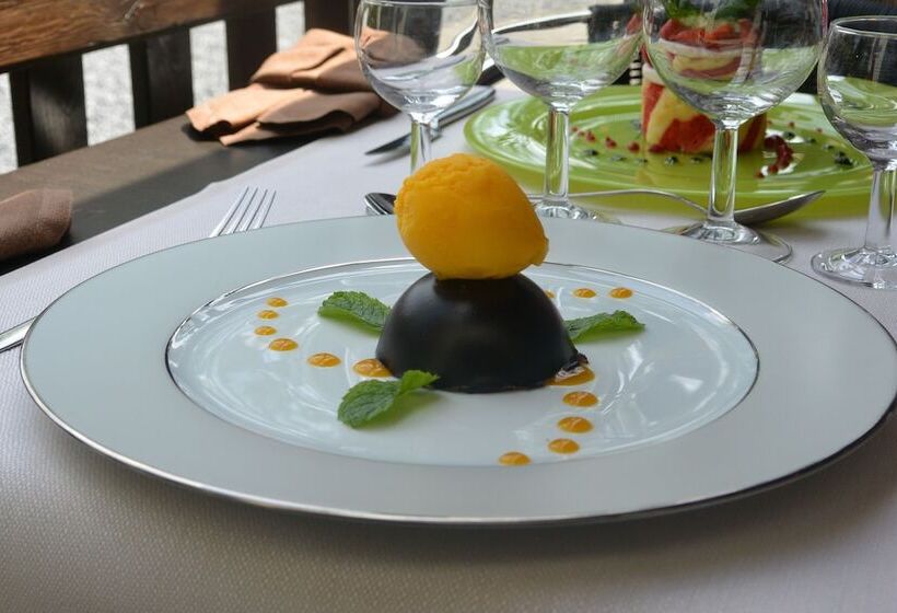 فندق Logis Hôtel Restaurant Des Acacias Lille Tourcoing