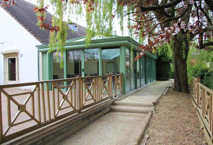 فندق Logis Lhôtel Restaurant Antony Verrières Le Buisson