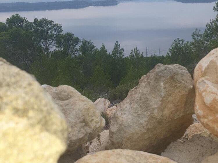 בית מלון כפרי Logis Hôtel & Restaurant Mediterranee