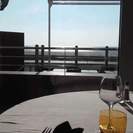 בית מלון כפרי Logis Hôtel & Restaurant Mediterranee