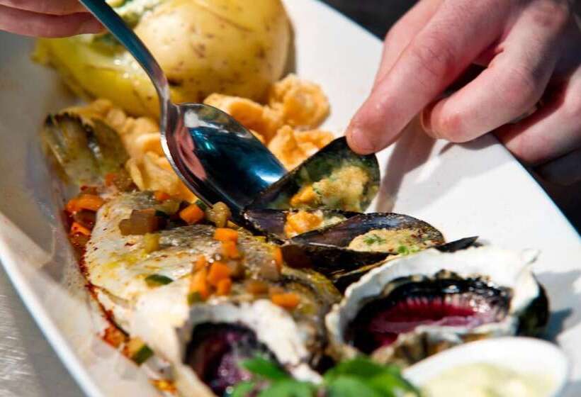 בית מלון כפרי Logis Hôtel & Restaurant Mediterranee