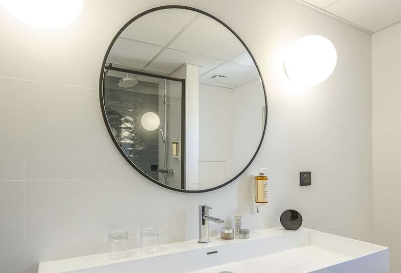 هتل Mercure Marseille Centre Bompard La Corniche