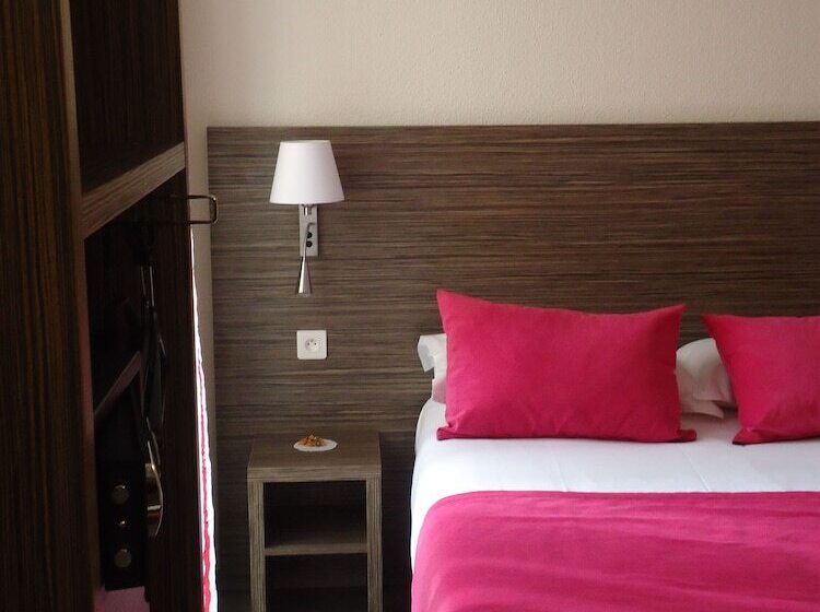 هتل Menton Riviera