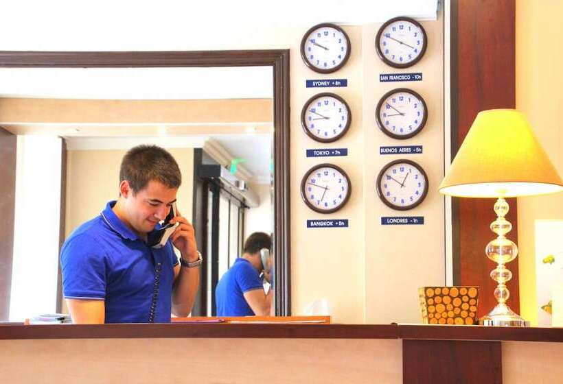 هتل Menton Riviera