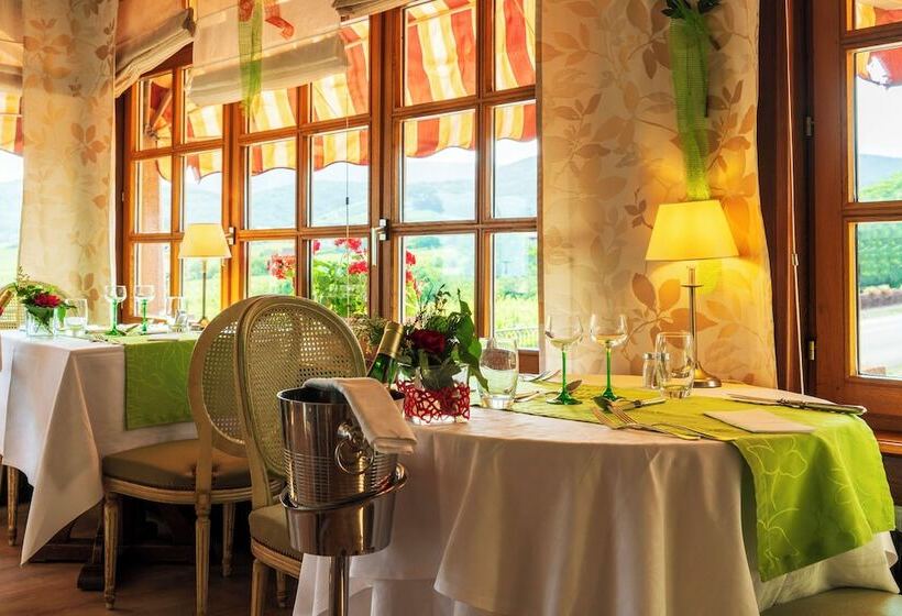 Отель Munsch Restaurant & Wellness, Colmar Nord   Haut Koenigsbourg