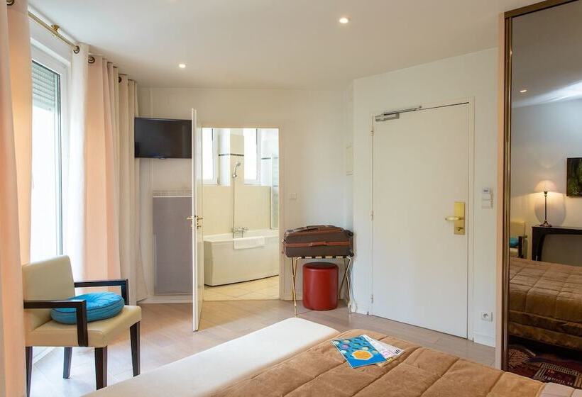 Отель Providence