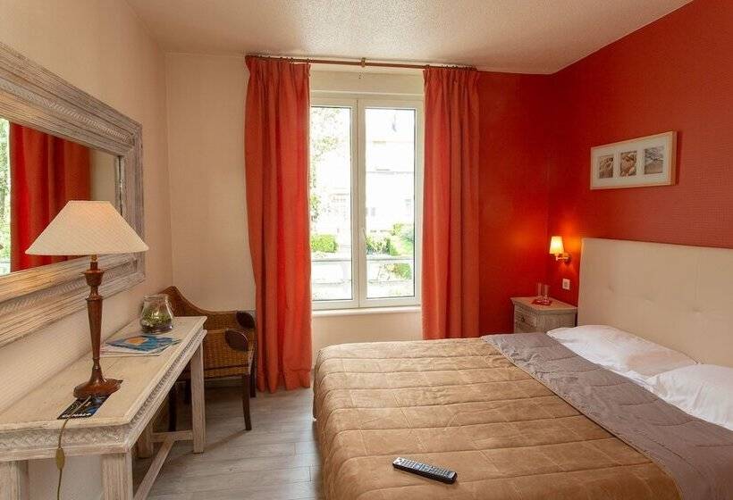 Отель Providence