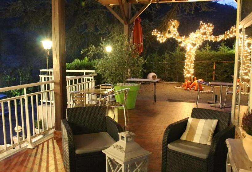 Отель Hôtel Spa & Restaurant ô Pervenches