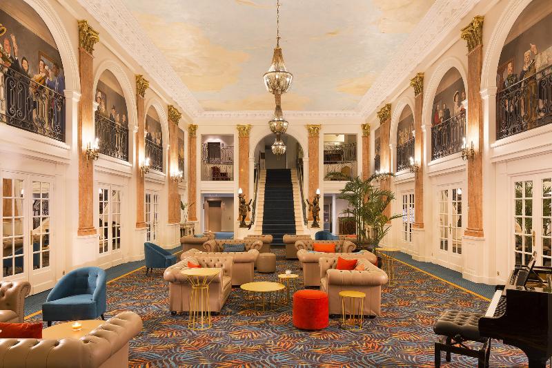 هتل Hôtel & Spa Oceania L Univers Tours