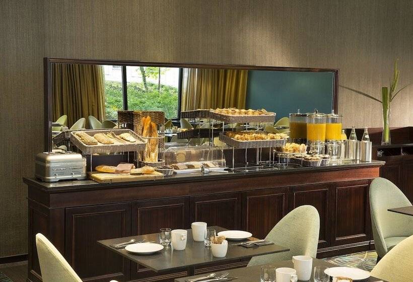 هتل Hôtel & Spa Oceania L Univers Tours