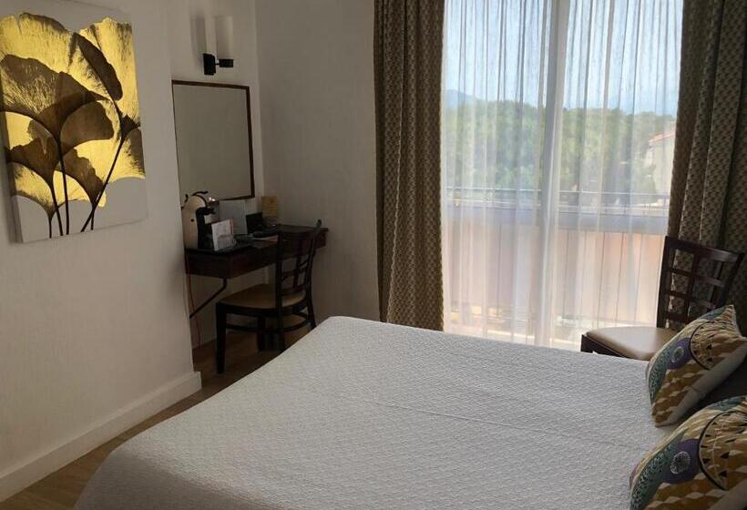 ホテル Plage Des Pins