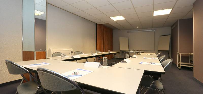 Отель Pomo Hôtel & Restaurant