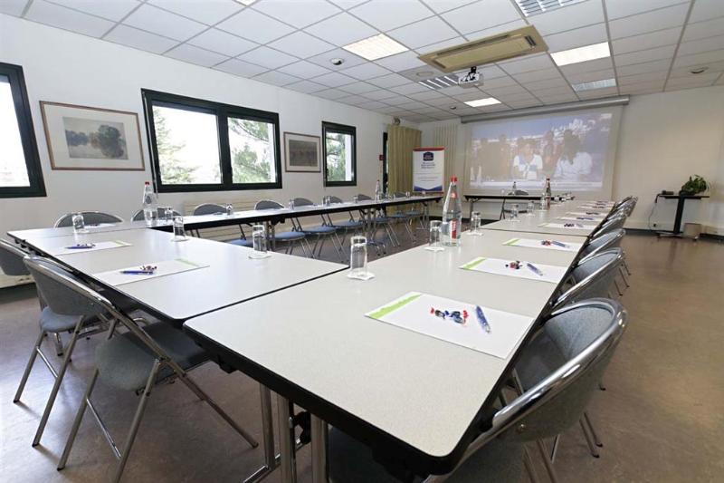 Отель Pomo Hôtel & Restaurant