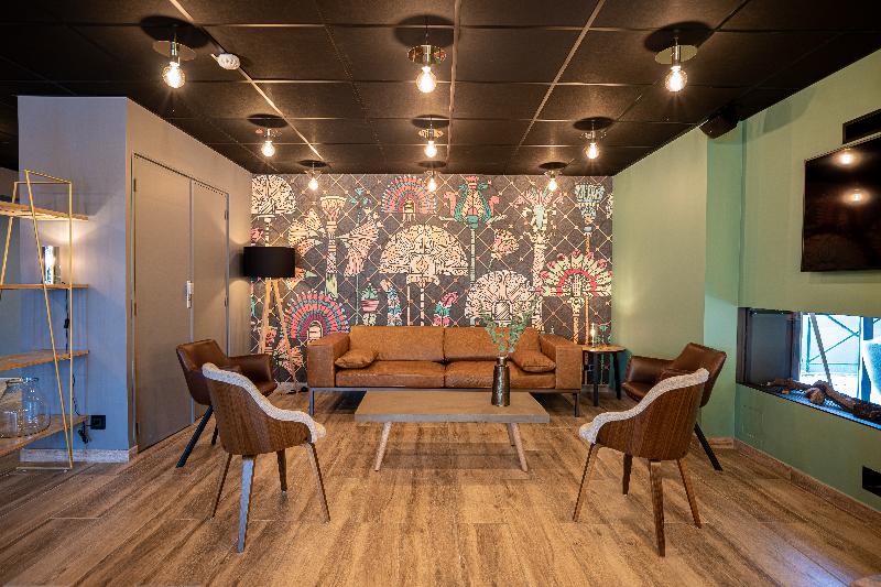 Отель Pomo Hôtel & Restaurant