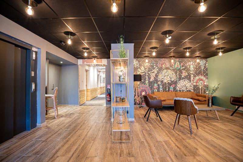 Отель Pomo Hôtel & Restaurant