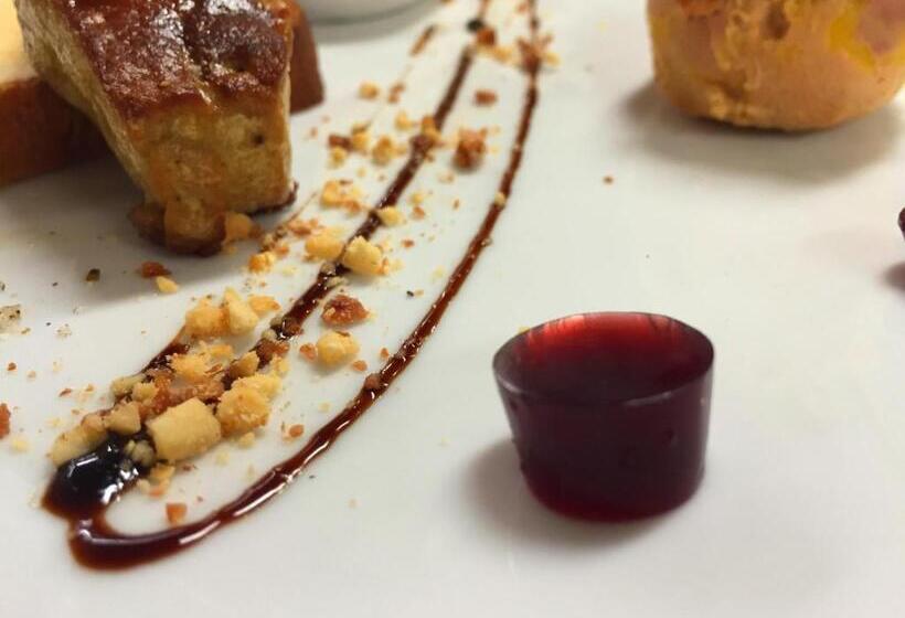 فندق Restaurant Aux Trois Roses