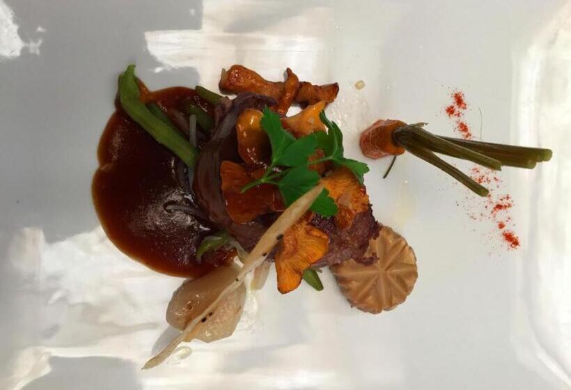 فندق Restaurant Aux Trois Roses