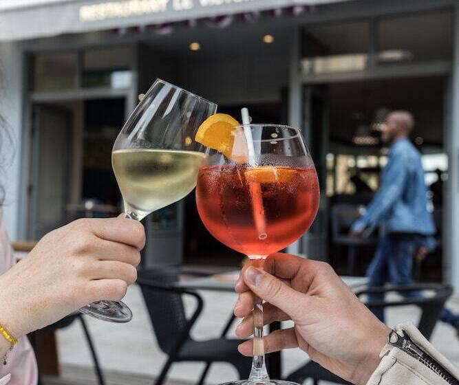 فندق Restaurant Le Victoria