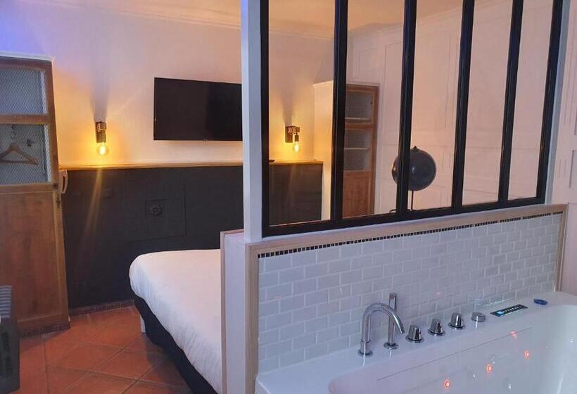 فندق The Originals Boutique, Clair Hôtel, Martigues