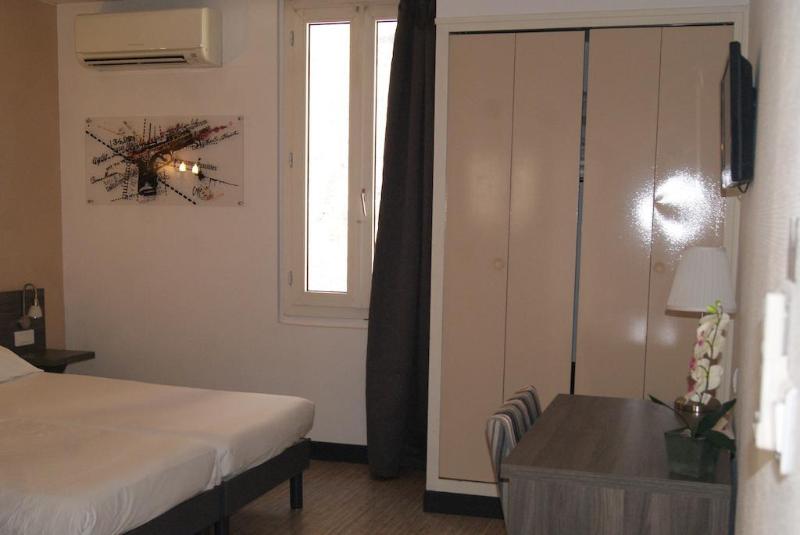 هتل The Originals Boutique, Hôtel Danieli, Avignon