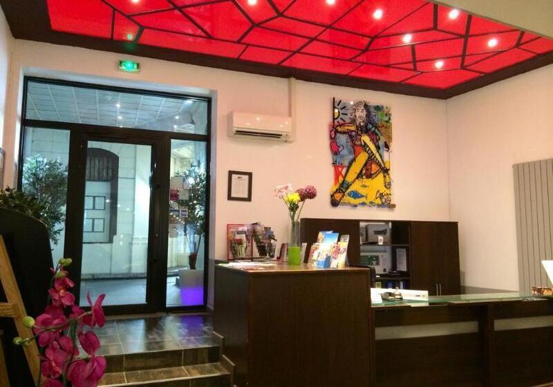 هتل The Originals Boutique, Hôtel Danieli, Avignon