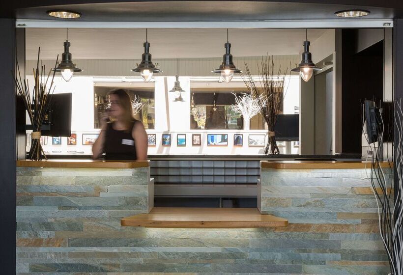 호텔 Logis, Hôtel Au Chêne Vert, Saint Brieuc Nord