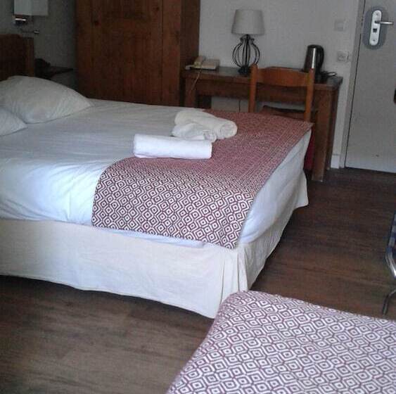 בית מלון כפרי The Originals Annemasse Sud   Porte De Genève