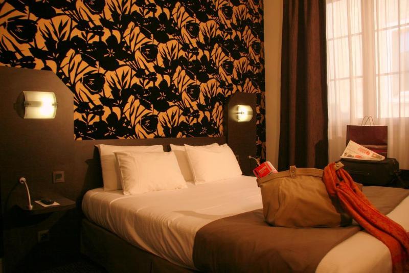 هتل Voltaire Opera Nantes Centre