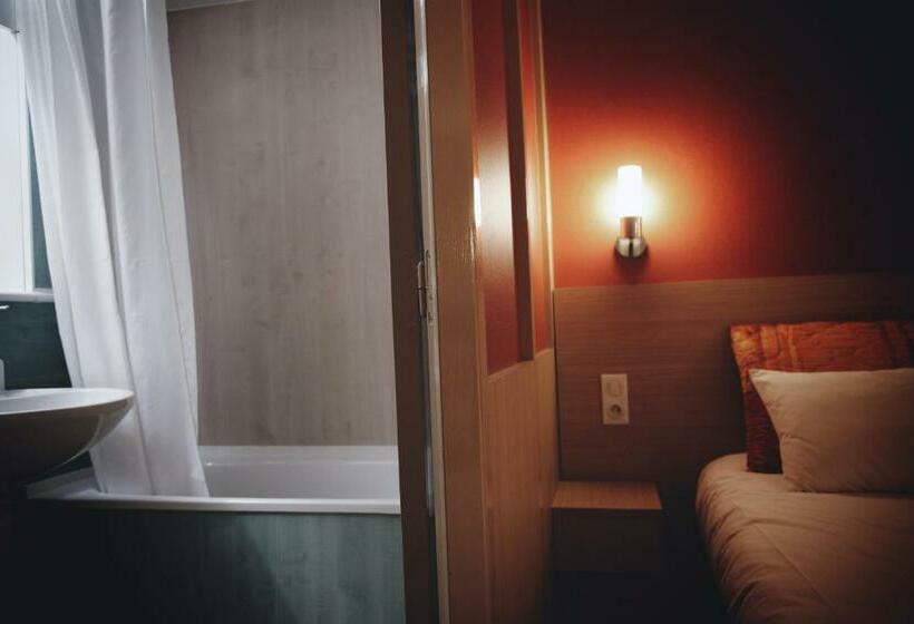 La Roseraie  Hotel & Restaurant