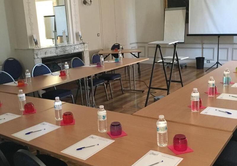 Logis Hotels   Château Saint Marcel