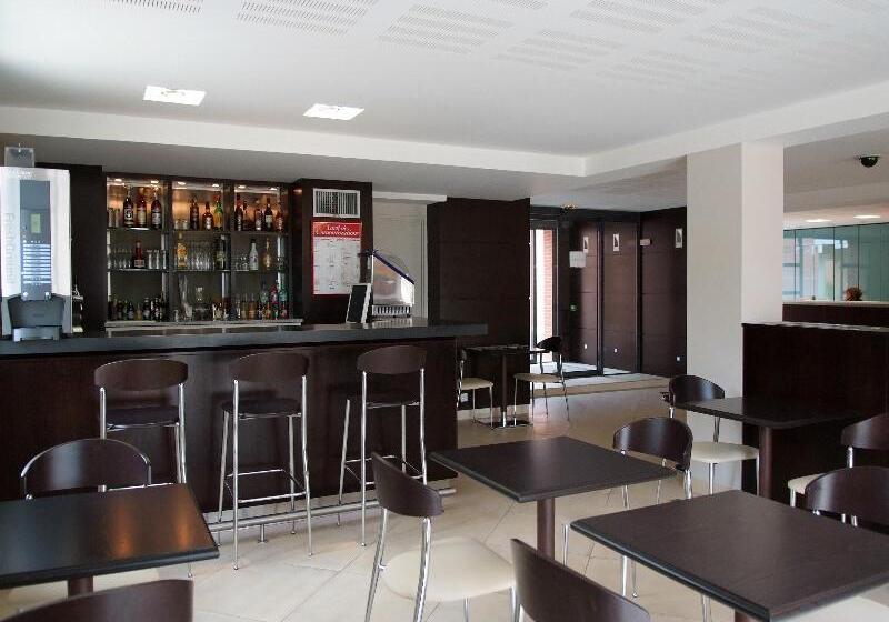 Residence De Diane  Toulouse