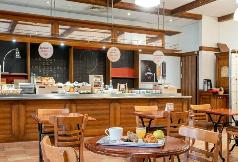 B&B HOTEL Amiens Centre Cathédrale