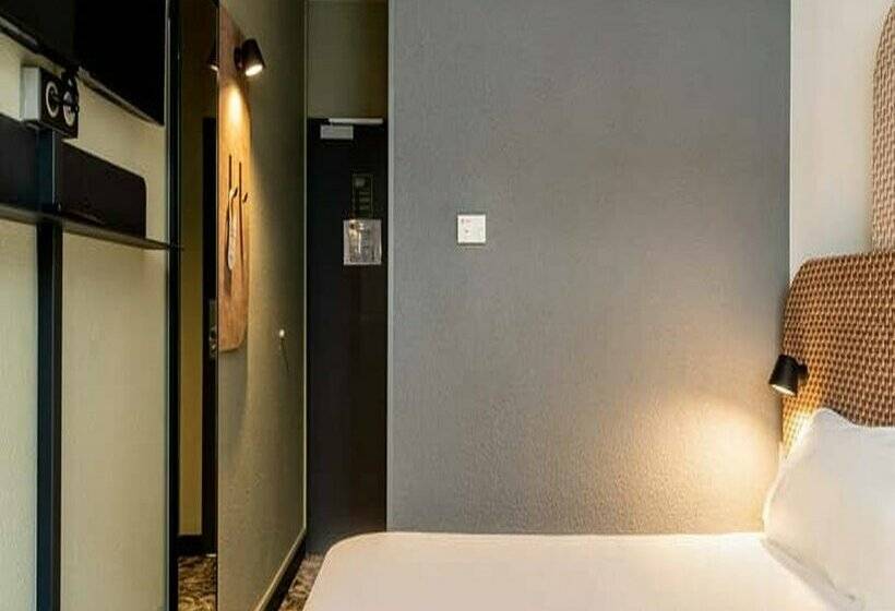 B&B HOTEL Chartres Centre Cathédrale