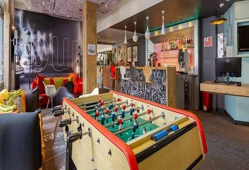 B&B HOTEL Chartres Centre Cathédrale