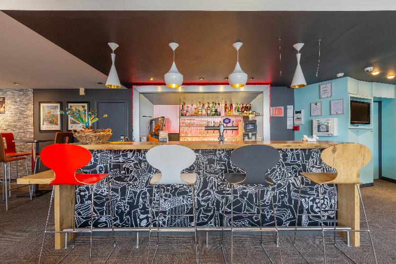 B&B HOTEL Chartres Centre Cathédrale