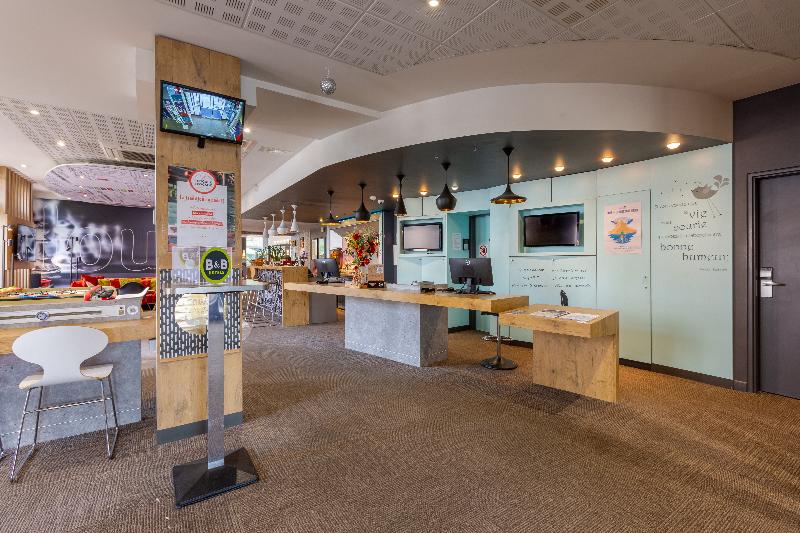 B&B HOTEL Chartres Centre Cathédrale