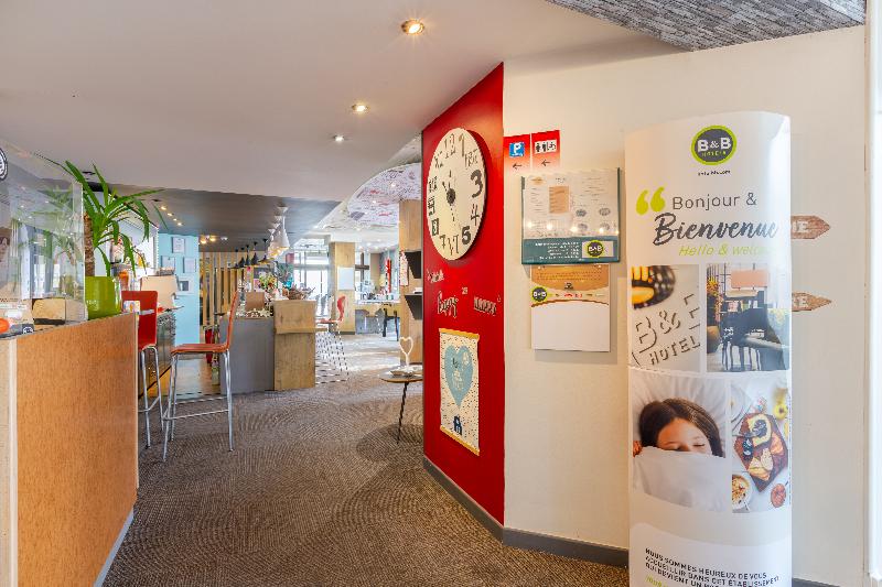 B&B HOTEL Chartres Centre Cathédrale