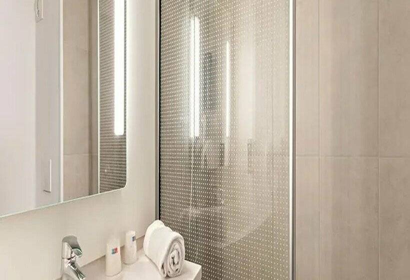 B&B HOTEL Rouen Centre Rive Droite