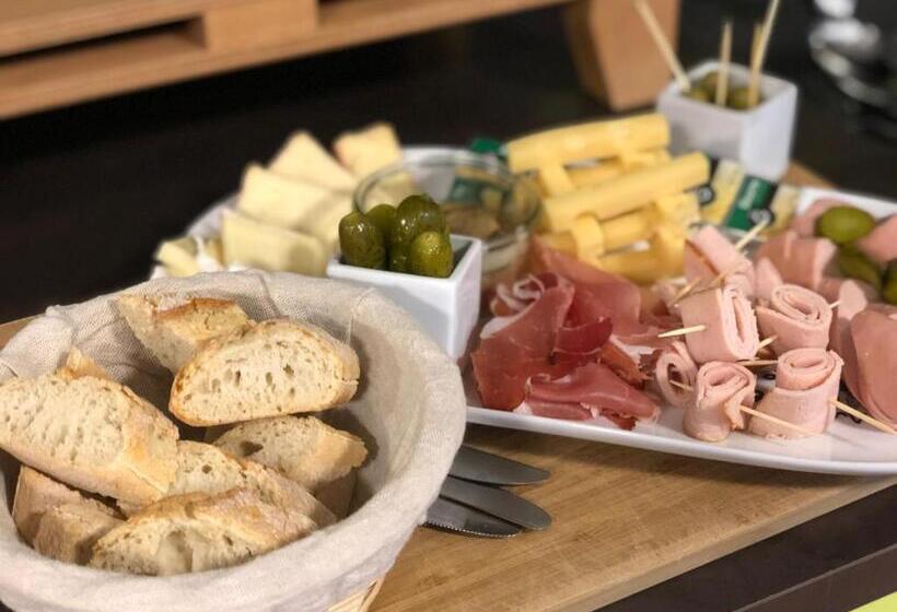 Contact Hotel Arc En Ciel Colmar