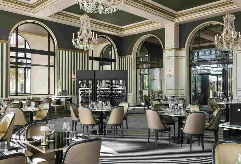 בית מלון כפרי Barriere L Hermitage