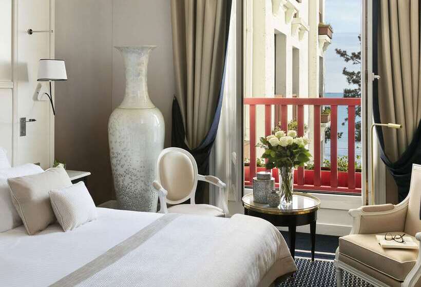 בית מלון כפרי Barriere L Hermitage