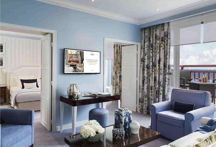 בית מלון כפרי Barriere L Hermitage