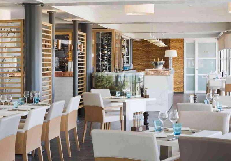 בית מלון כפרי Barriere L Hermitage