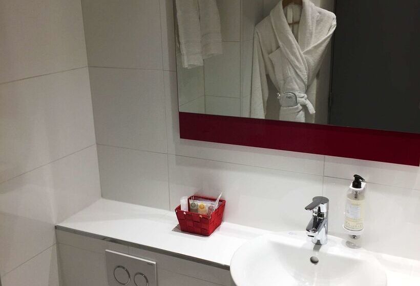 ホテル Hôtel Inn Design Paris Saint Quentin