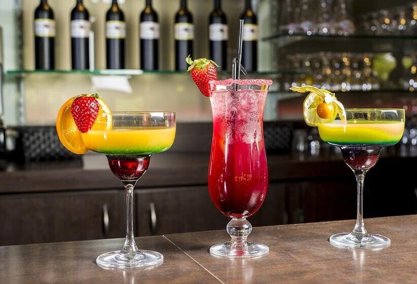 ホテル Hôtel Inn Design Paris Saint Quentin