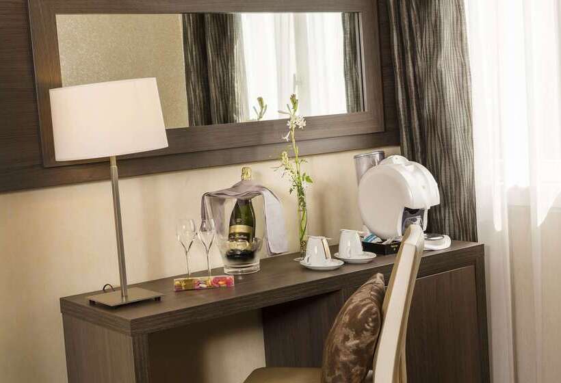 هتل Best Western Plus  Elixir Grasse